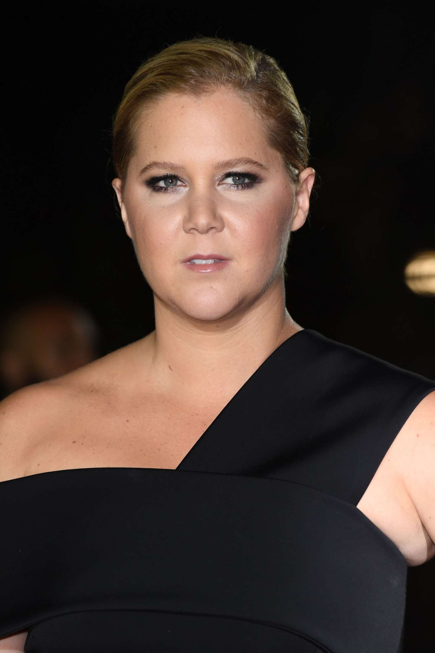 Amy Schumer 2016 : Amy Schumer: GQ Men Of The Year Awards 2016 -08