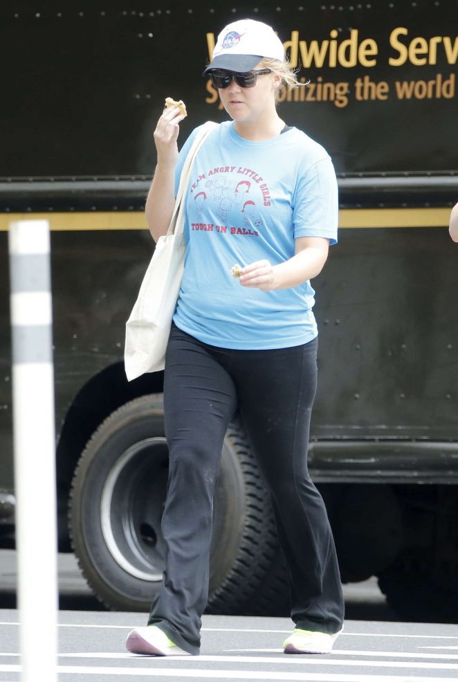 Amy Schumer out in New York