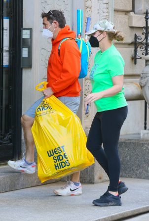 Amy Schumer - Out with Chris Fischer in New York