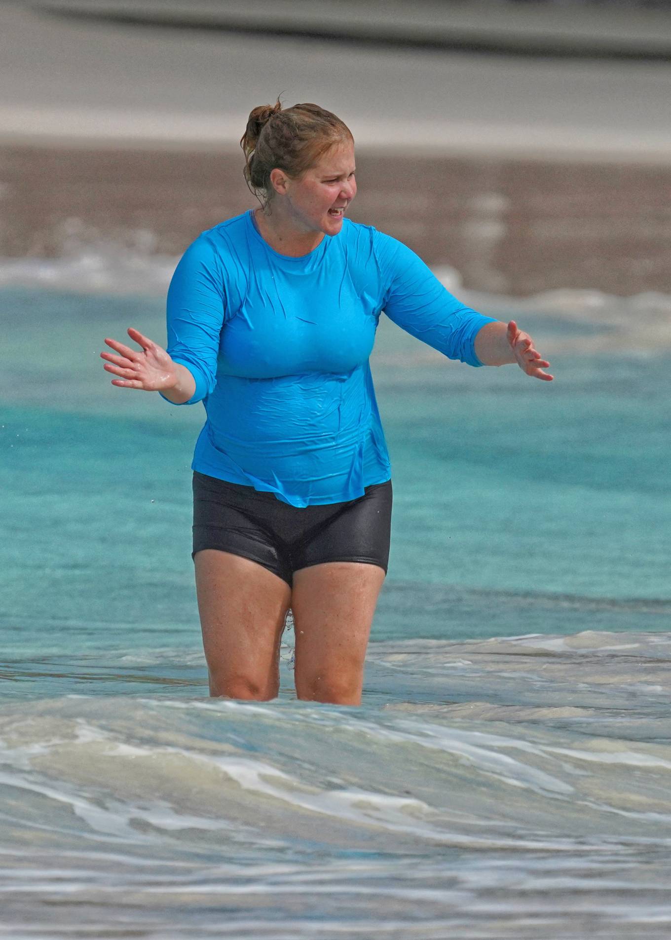 Amy Schumer 2022 : Amy Schumer – Seen at the beach in Saint Barts-05