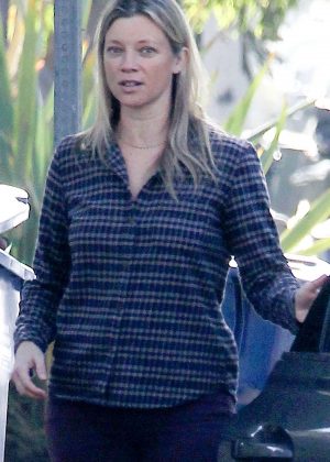 Amy Smart at a friends house in West Hollywood