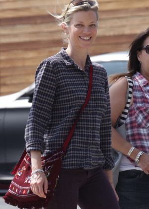 Amy Smart at Gracias Madre Restaurant in Beverly Hills
