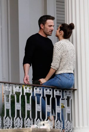 Ana De Armas and Ben Affleck - Spotted on a balcony in New Orleans