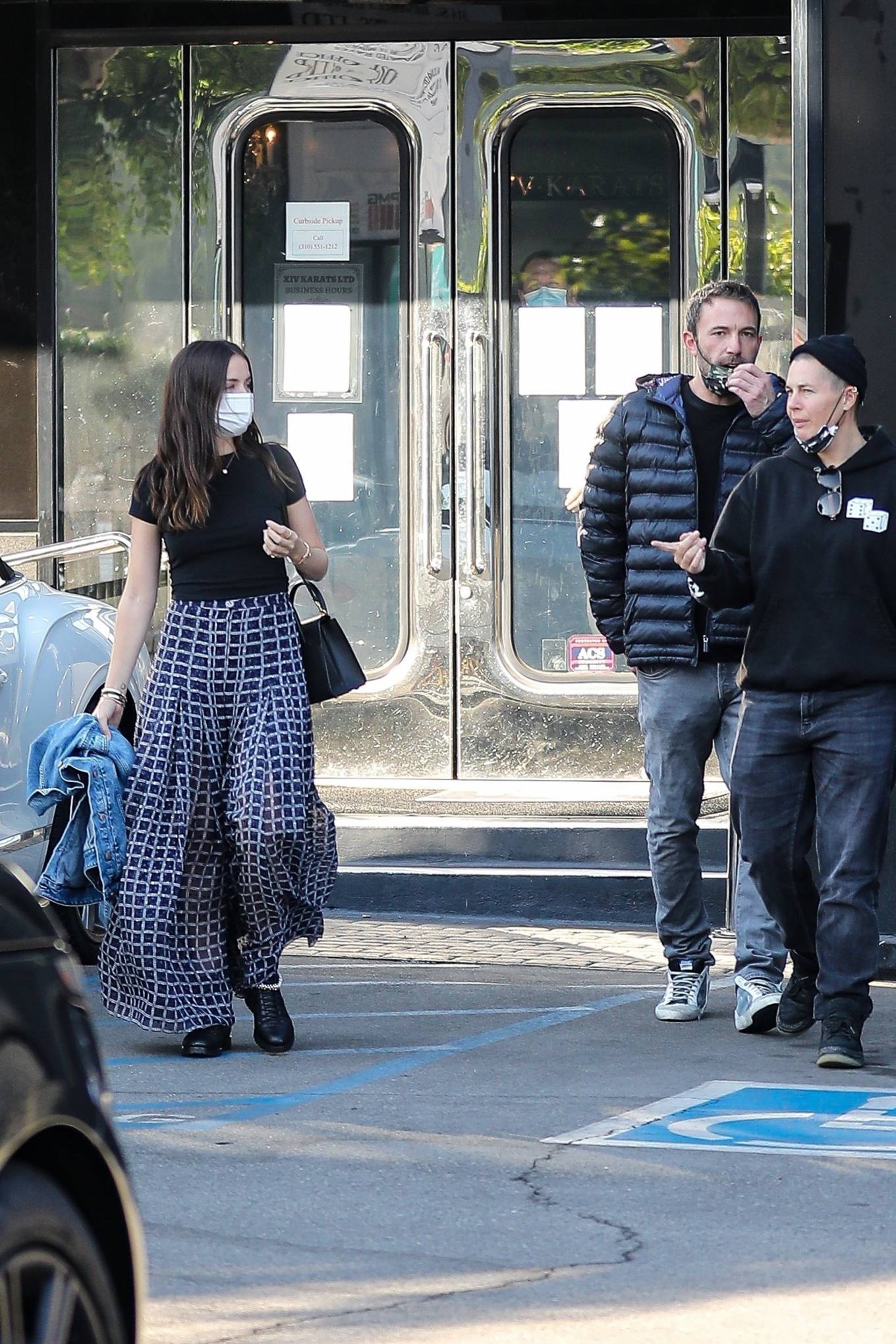Ana de Armas and Ben Affleck - Spotted outside XIV Karats in Beverly Hills
