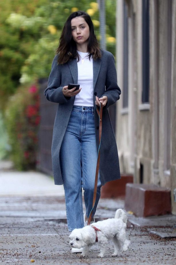 Ana De Armas - Out with her cute dog in Los Angeles