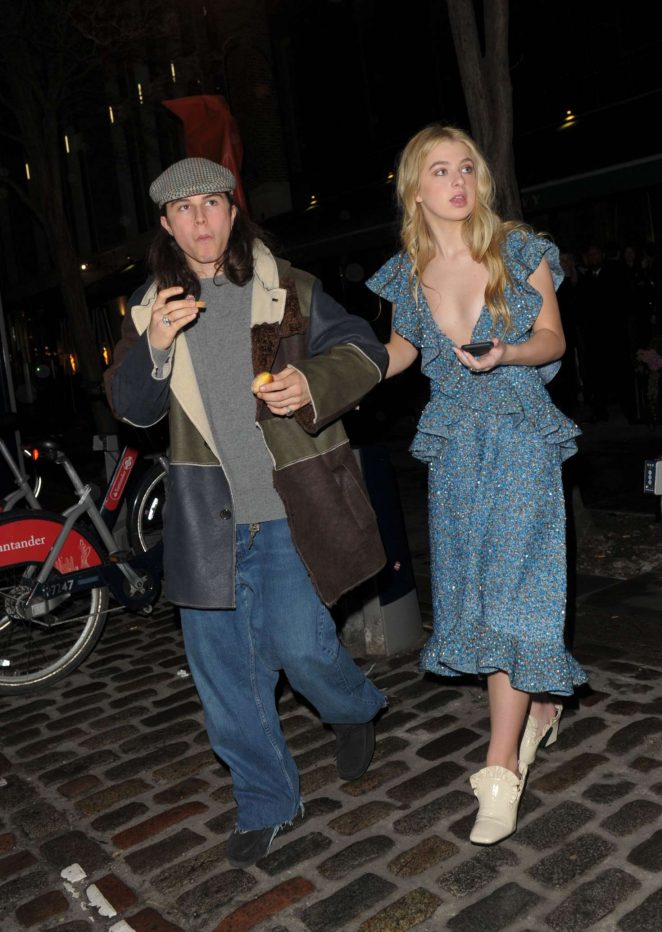 Anais Gallagher - Leaving the Mulberry afterparty in London