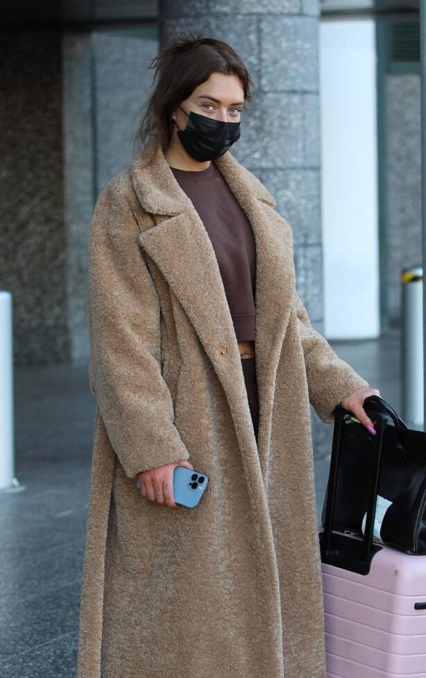 Anastasia Karanikolaou - Arrives in Milan