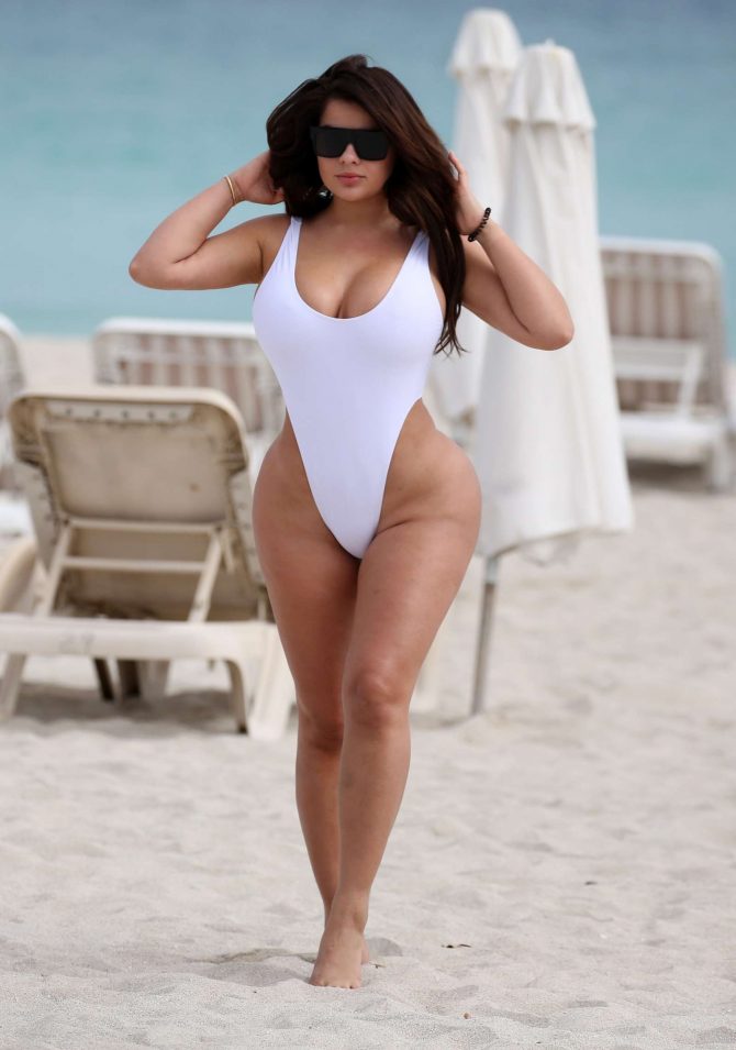 Anastasiya Kvitko in White Swimsuit on the beach in Miami