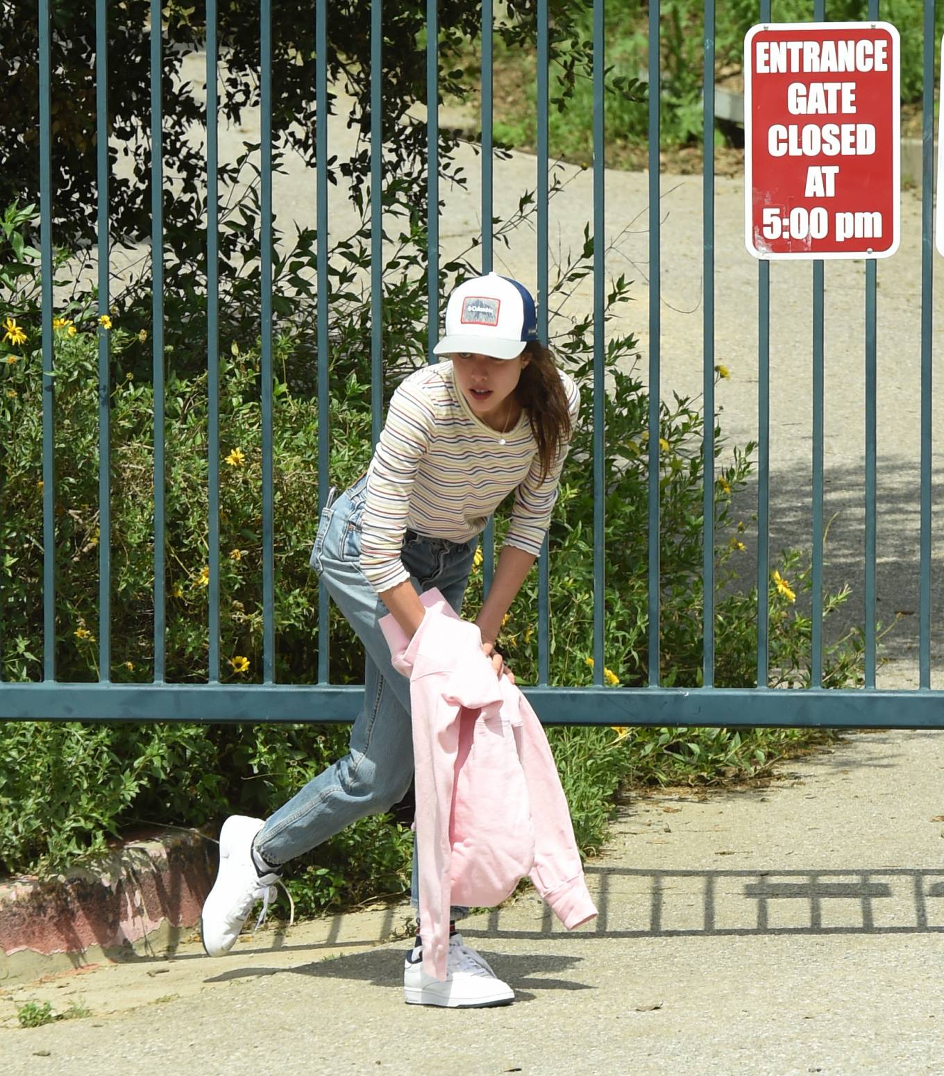 Andie MacDowell with Margaret and Rainey Qualley â€“ Sneaking out of a closed Los Angeles park