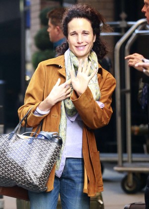 Andie MacDowell with no make-up in New York City