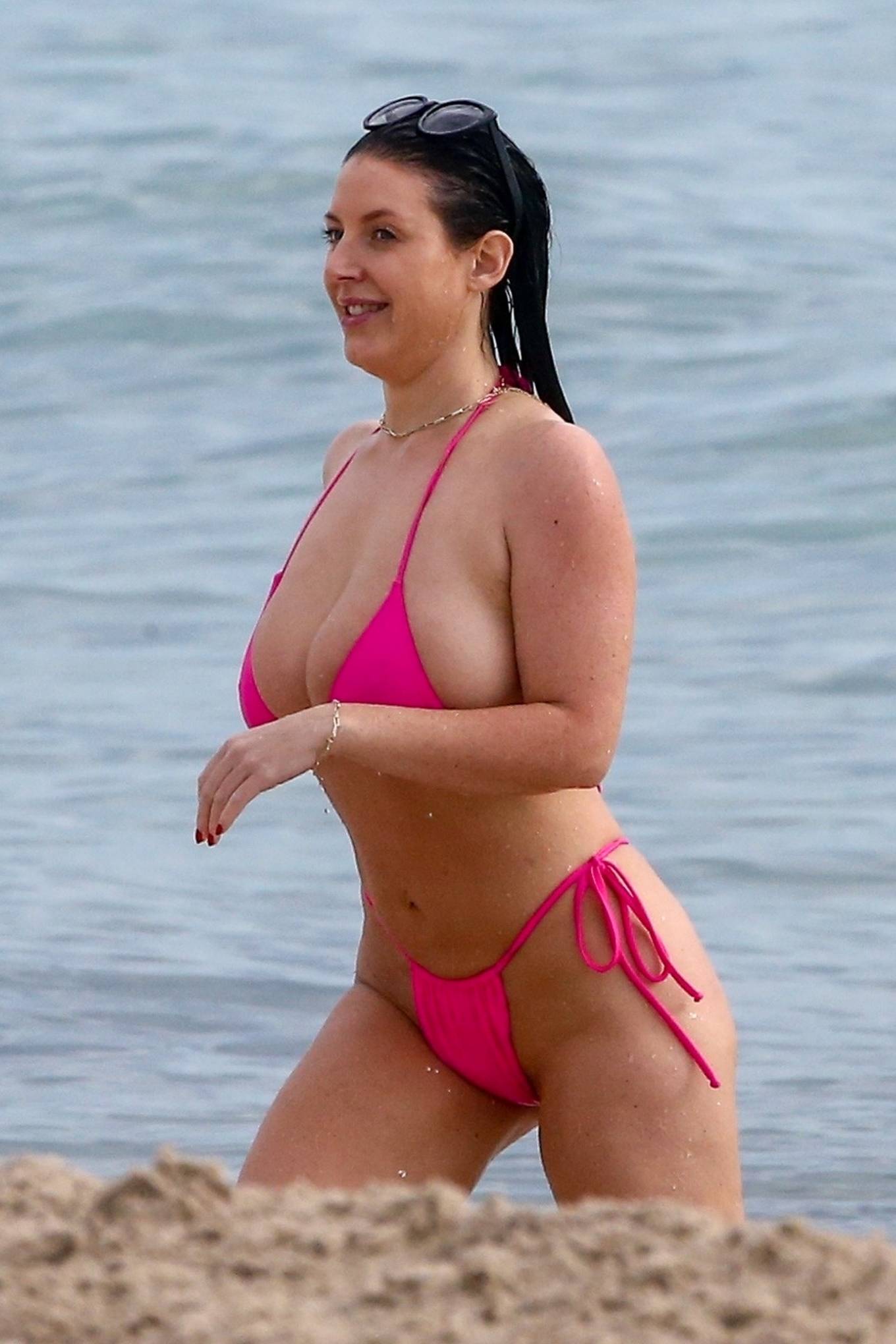Angela White - In a bikini in Miami Beach. 