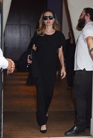 Angelina Jolie - Seen arriving at The Mercer Hotel in New York