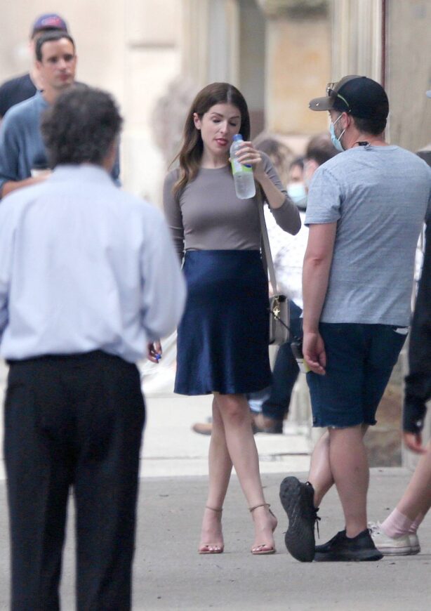 Anna Kendrick - With Charlie Carrick on Set Filming 'Alice, Darling' in Toronto