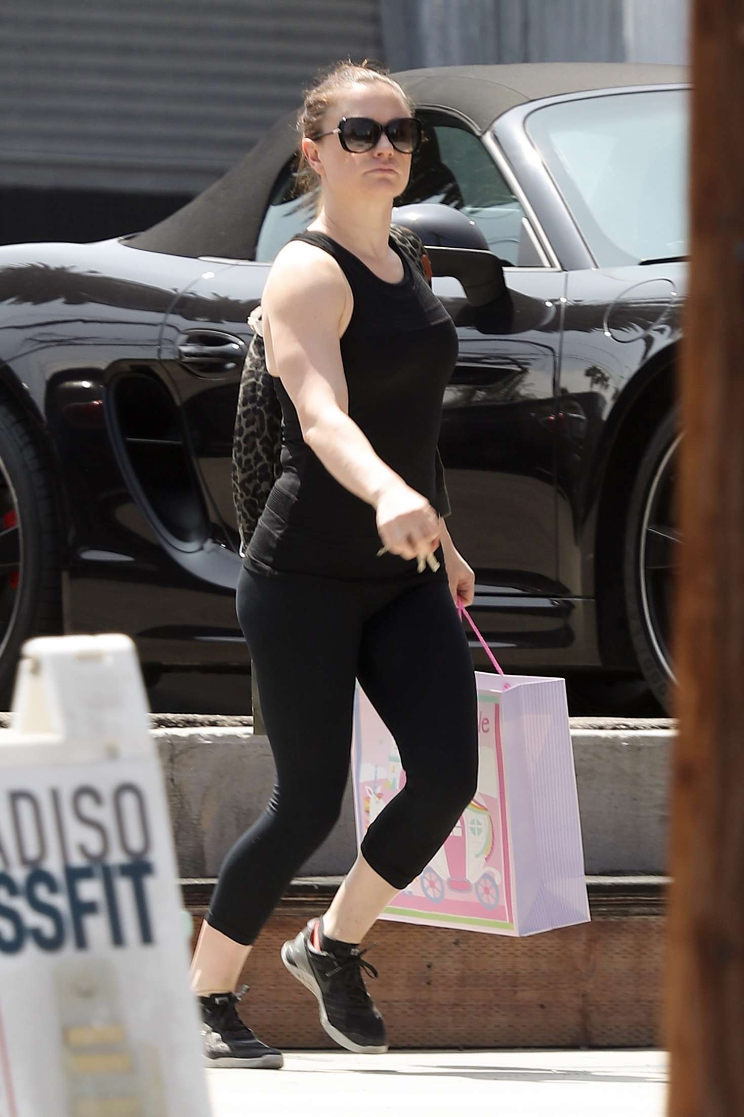 Anna Paquin 2018 : Anna Paquin: Arrives at CrossFit training -02. 