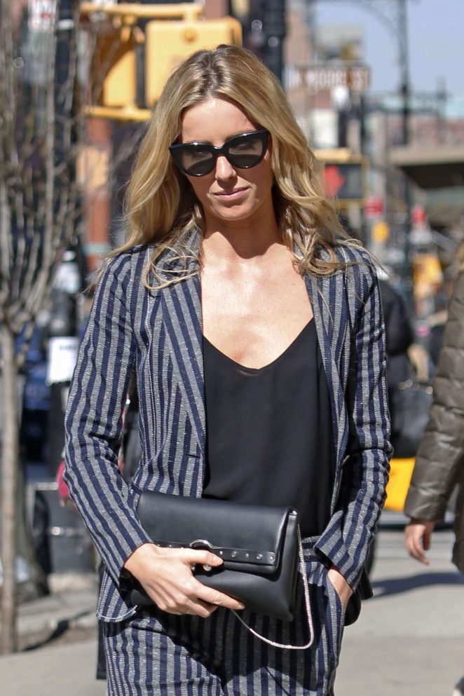 Annabelle Wallis Arriving at her hotel in New York City