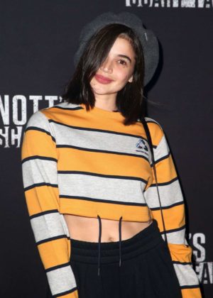 Anne Curtis – Knott’s Scary Farm Celebrity Night in Buena Park