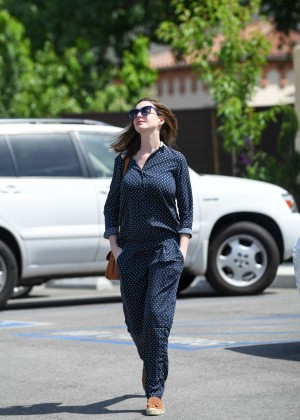 Anne Hathaway out in Los Angeles