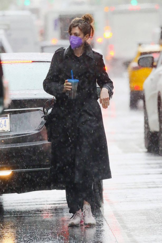 Anne Hathaway - Seen on a rainy day in New York