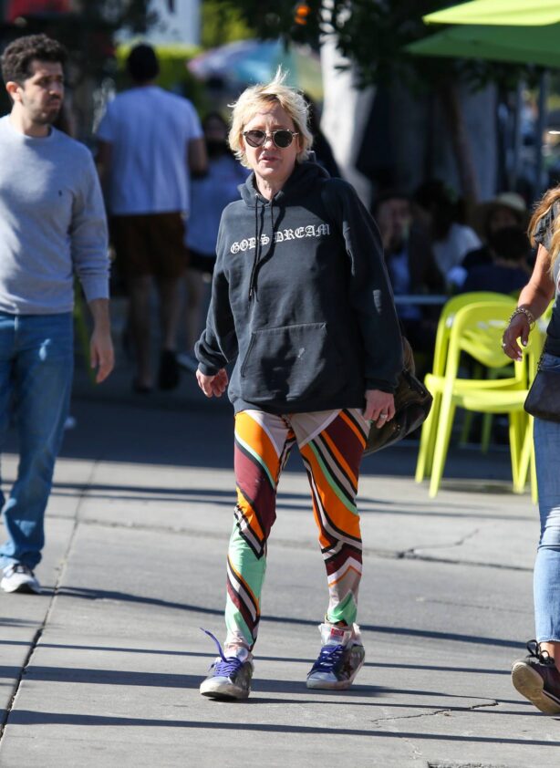 Anne Heche - Is seen leaving a gym in Los Angeles