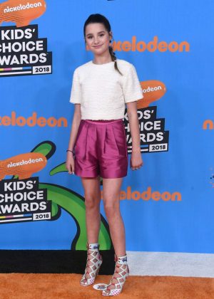 Annie LeBlanc - 2018 Nickelodeon Kids' Choice Awards in Los Angeles