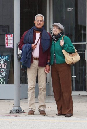 Annie Lennox - Seen with husband Mitchell Besser in Los Angeles