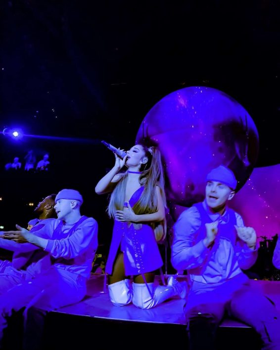 Ariana Grande 2019 Sweetener World Tour In London 03
