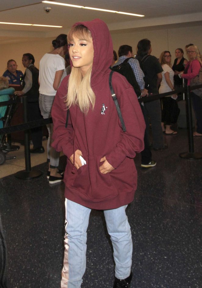 Ariana Grande Arrives at LAX Airport in Los Angeles