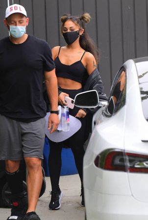 Ariana Grande - Looks sporty while out in LA
