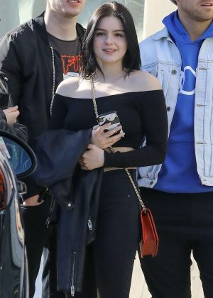 Ariel Winter - Arrives at Catch restaurant in West Hollywood