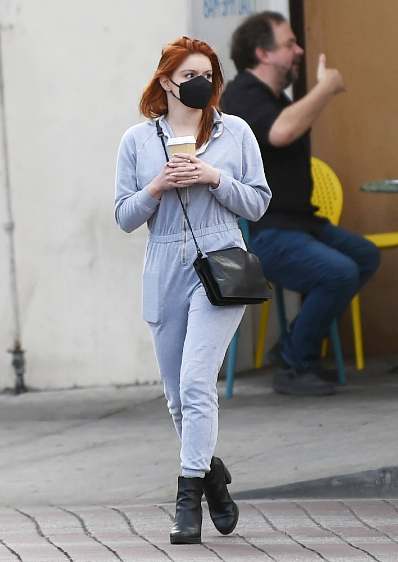 Ariel Winter 2021 : Ariel Winter – Grabs a cup of coffee in West Hollywood-32