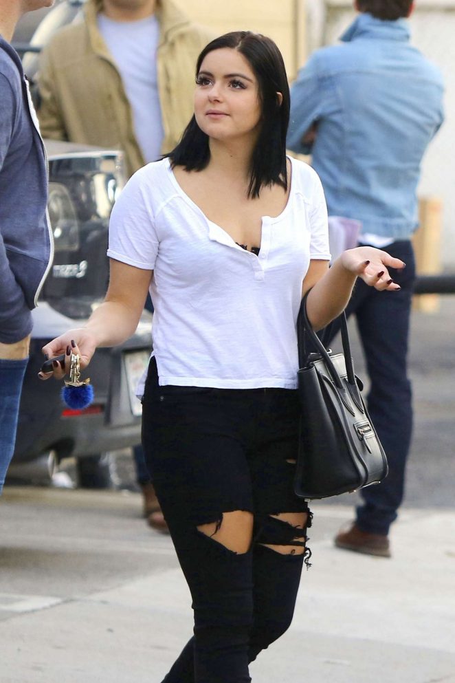 Ariel Winter in Black Jeans Leaves the studio in Hollywood