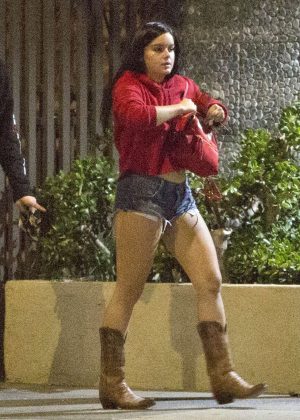 Ariel Winter - Leaving Maze Room Escape Games in Beverly Hills