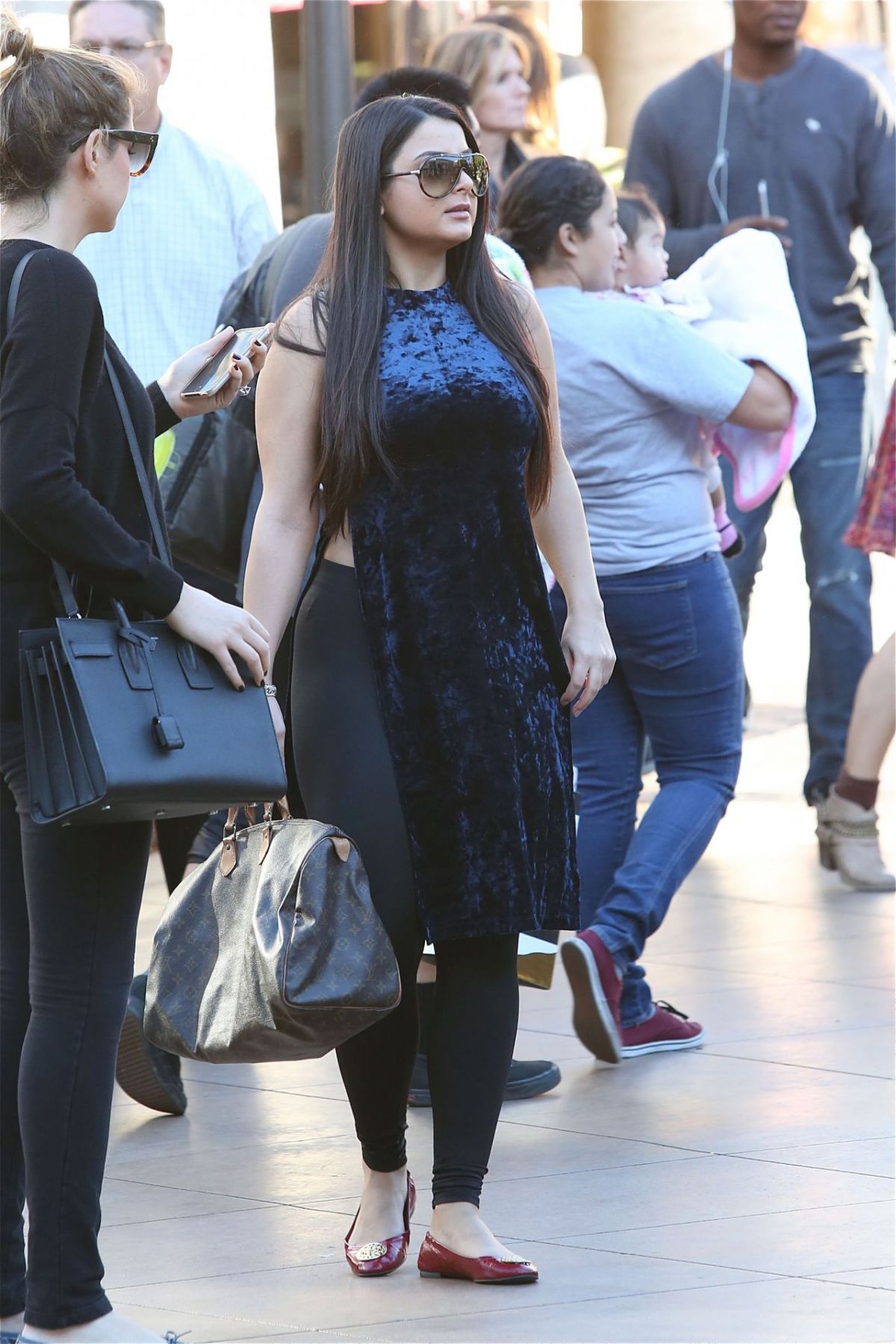 Ariel Winter Out In Los Angeles Gotceleb 