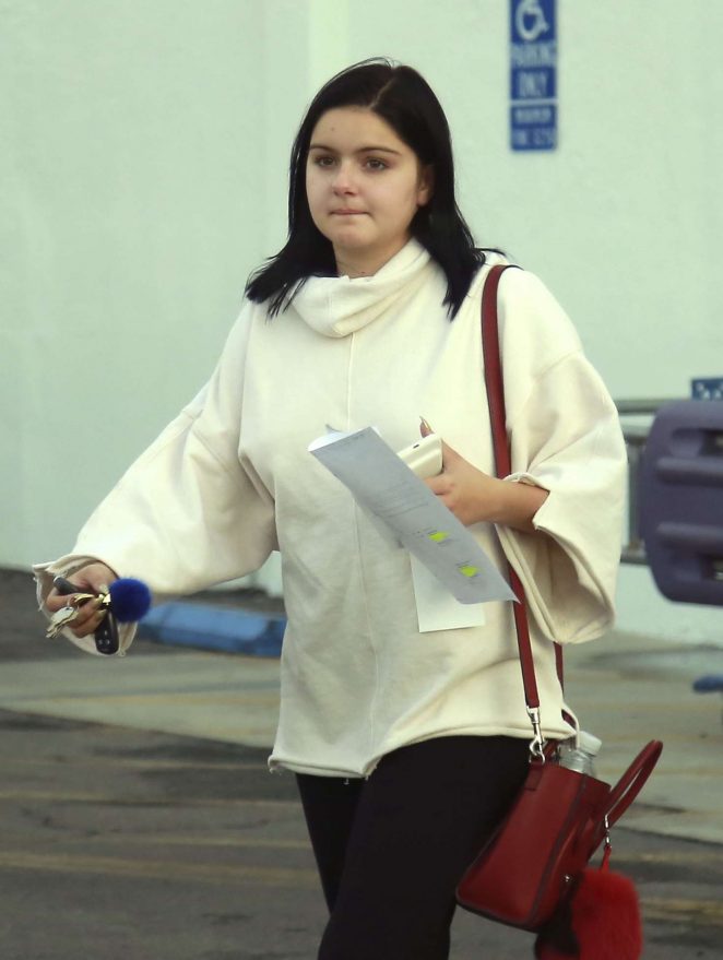 Ariel Winter out shopping in Los Angeles