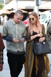 Ashlee Simpson and Evan Ross - Holiday Shopping in Beverly Hills