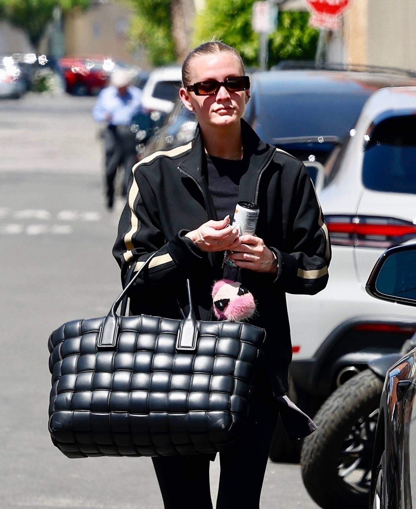 Ashlee Simpson 2022 : Ashlee Simpson – Arriving at gym session in Studio City-05