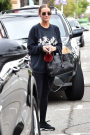 Ashlee Simpson - Hits the gym in LA