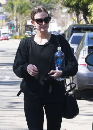 Ashlee Simpson Leaving the Gym in Studio City