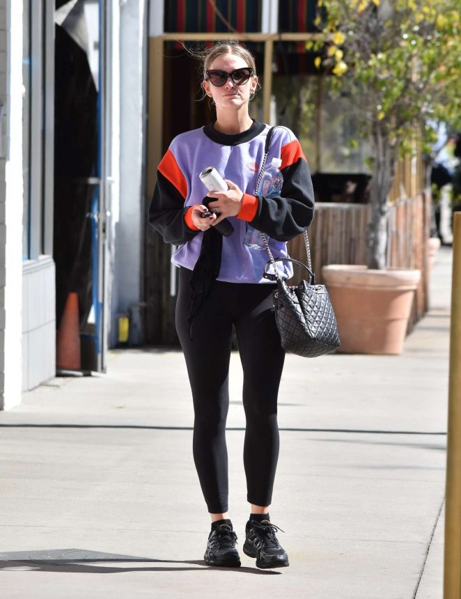 Ashlee Simpson out in Los Angeles