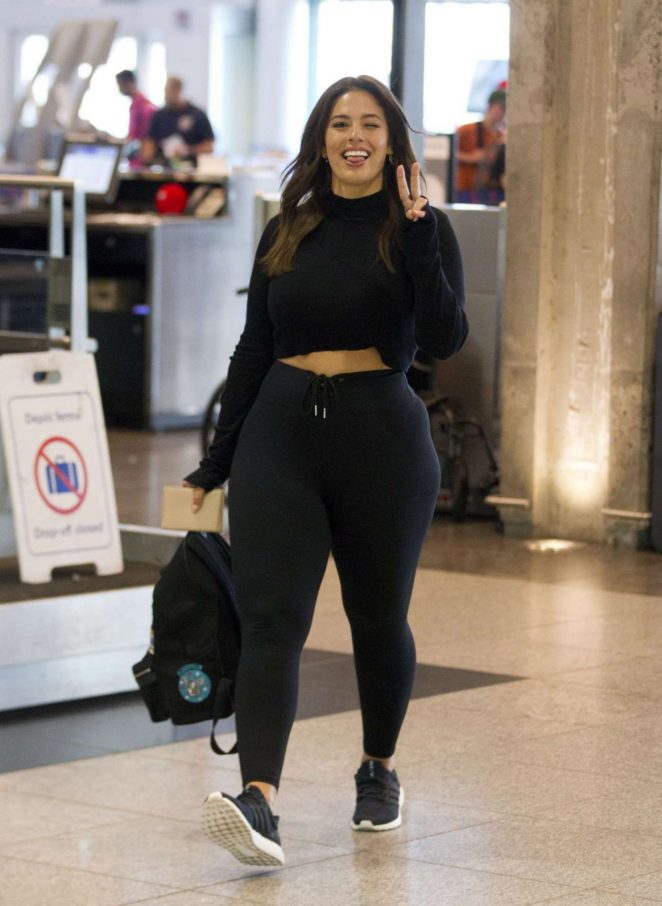 Ashley Graham - Arrives at airport in Montreal