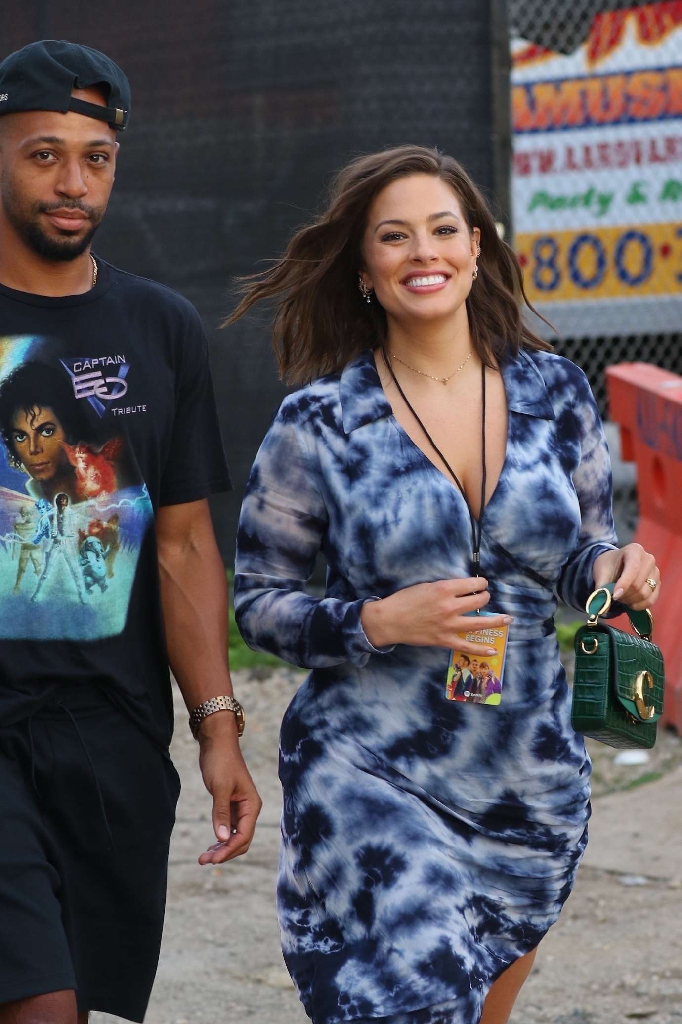 Ashley Graham â€“ Spotted Arriving At A Concert In NYC