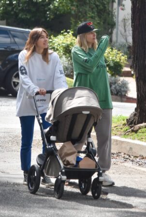 Ashley Hart - With Jessica Hart out for a walk in Los Angeles