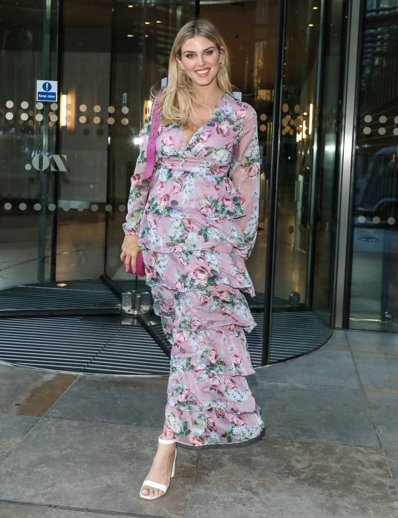 Ashley James 2022 : Ashley James – Arriving at her GB News radio show in London-03