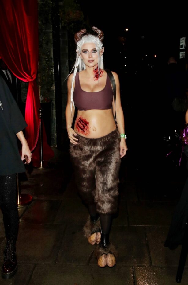 Ashley James - Arriving at Jonathan Ross's Halloween party in London