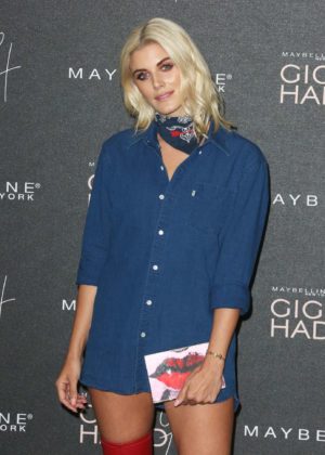 Ashley James - Gigi Hadid x Maybelline Party in London