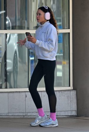 Ashley Moore - Out on a walk in Los Angeles