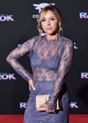 Ashley Nicole - 'Thor: Ragnarok' Premiere in Los Angeles
