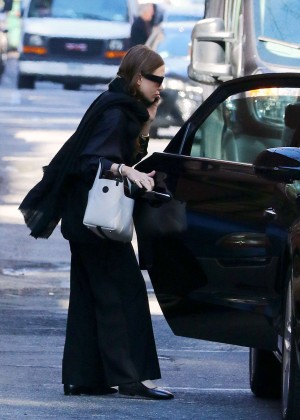 Ashley Olsen - Leaves her Apartment in New York City