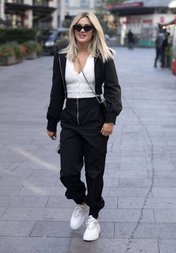 Ashley Roberts - Arriving at Heart Radio in London
