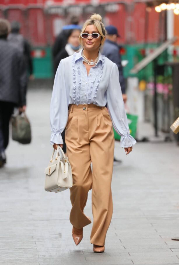 Ashley Roberts - In a blue blouse and beige trousers at Heart radio in London